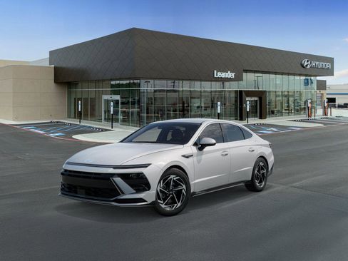 New 2026 Hyundai Sonata SEL image 1