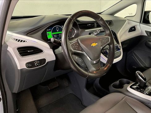 Used 2018 Chevrolet Bolt Premier w/ Driver Confidence II Package image 6