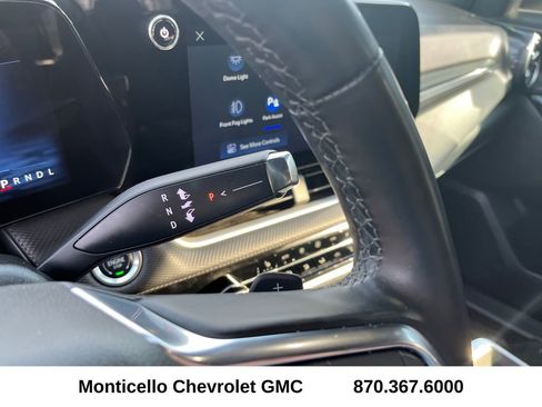 Used 2025 Chevrolet Equinox LT w/ Convenience Package II image 18