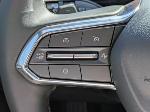 New 2026 Chevrolet Equinox LT w/ Safety and Technology Package FWD image 12