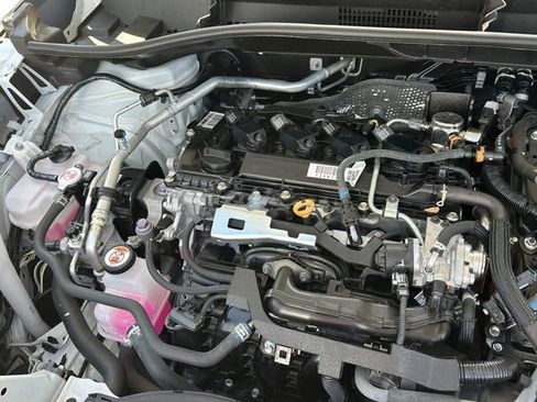 Used 2023 Toyota Corolla Cross AWD Hybrid image 32