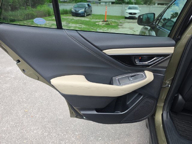 Used 2022 Subaru Outback Limited AWD/4WD image 15