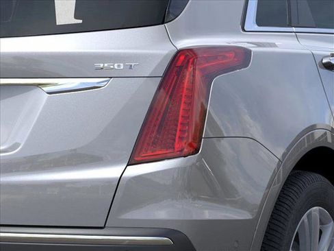 New 2026 Cadillac XT5 Premium Luxury image 11