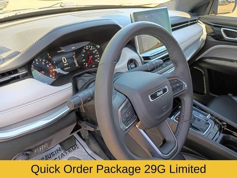 Used 2024 Jeep Compass Limited AWD/4WD image 12