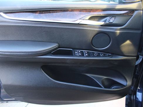 Used 2014 BMW X5 xDrive35d image 11