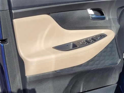 Used 2022 Hyundai Santa Fe SEL image 15