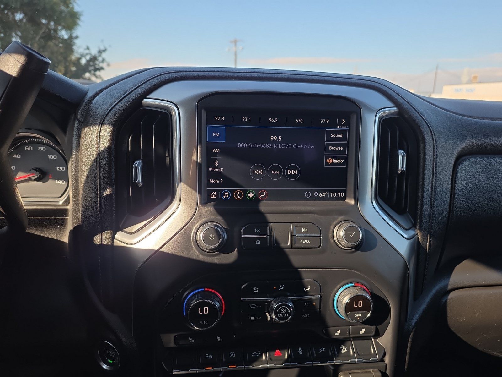 Used 2020 Chevrolet Silverado 1500 LT Trail Boss AWD/4WD image 18