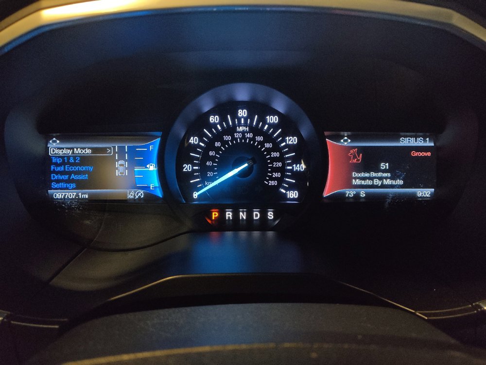 Used 2019 Ford Edge Titanium FWD image 23
