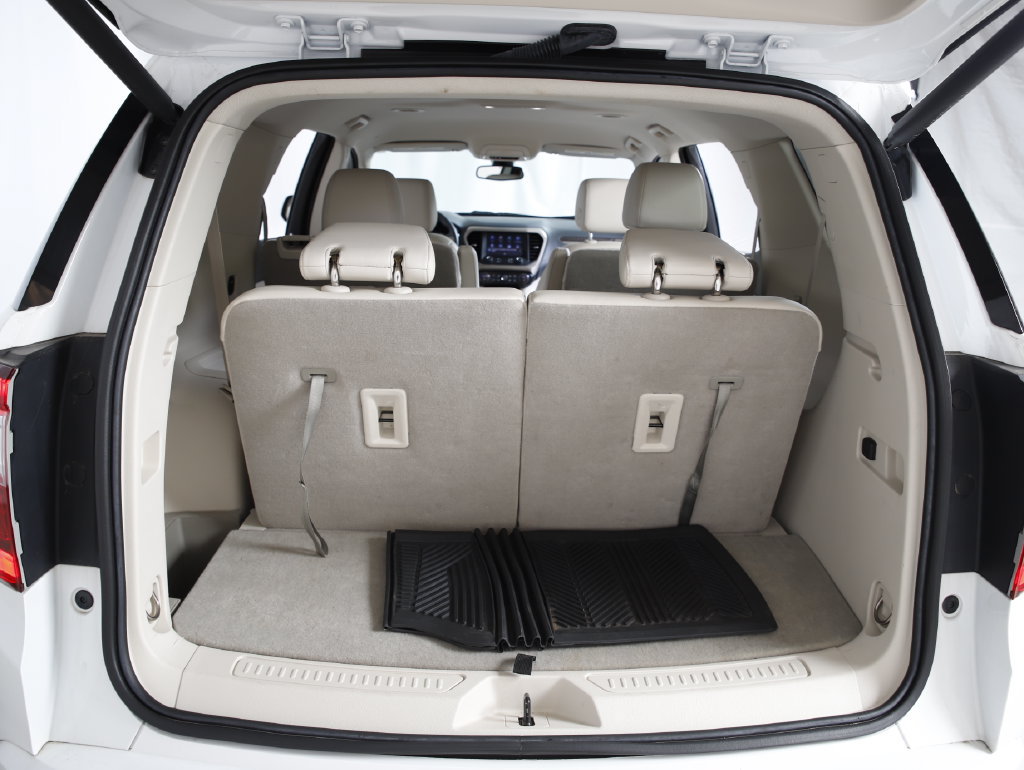 Used 2023 GMC Acadia Denali AWD/4WD image 5