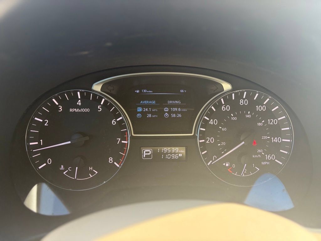 Used 2013 Nissan Altima 3.5 SV w/ Navigation Pkg FWD image 29