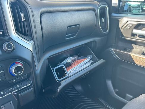 Used 2022 Chevrolet Silverado 2500 LT w/ Convenience Package AWD/4WD image 7
