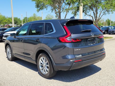 Used 2025 Honda CR-V EX image 6