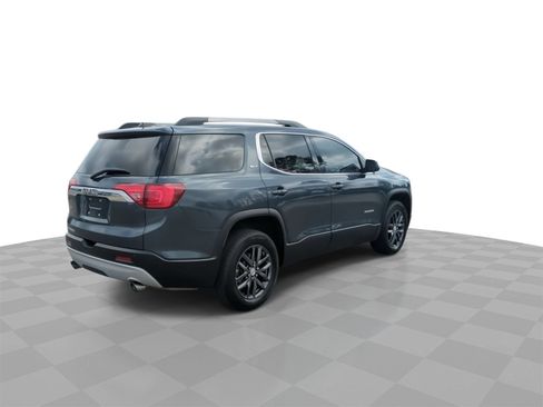 Certified 2019 GMC Acadia SLT image 8