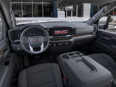 New 2026 GMC Sierra 2500 SLE w/ Preferred Package AWD/4WD image 15