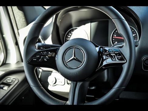 New 2025 Mercedes-Benz Sprinter 2500 image 8