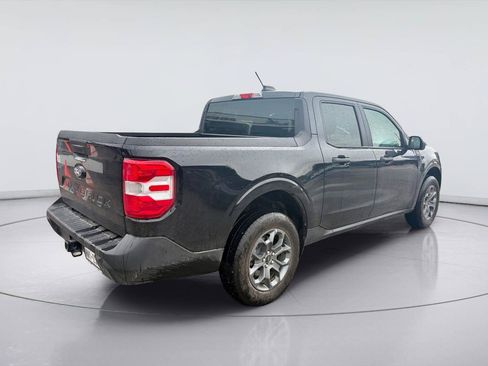Used 2025 Ford Maverick XLT FWD image 3