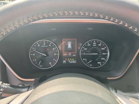Used 2025 Subaru Ascent Touring AWD/4WD image 18