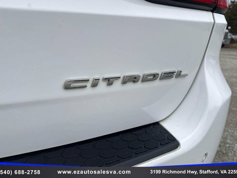 Used 2015 Dodge Durango Citadel w/ Technology Group image 13