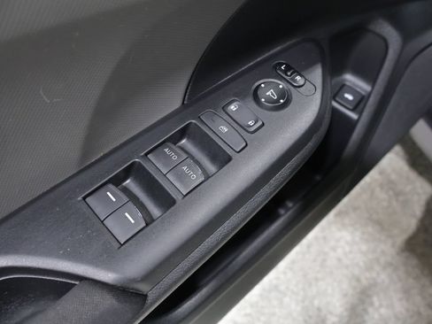 Used 2019 Honda Civic LX image 14