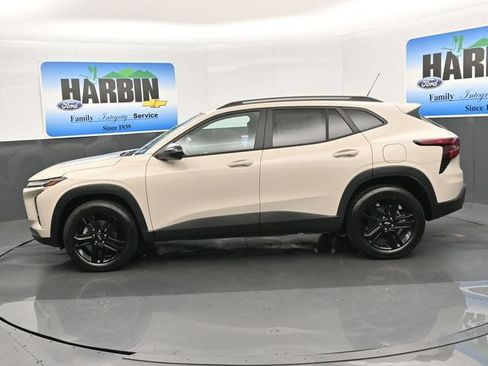 New 2026 Chevrolet Trax ACTIV w/ Driver Confidence Package FWD image 2