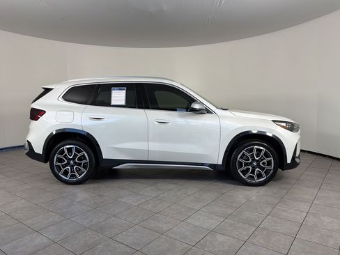 Certified 2023 BMW X1 xDrive28i w/ Convenience Package AWD/4WD image 8