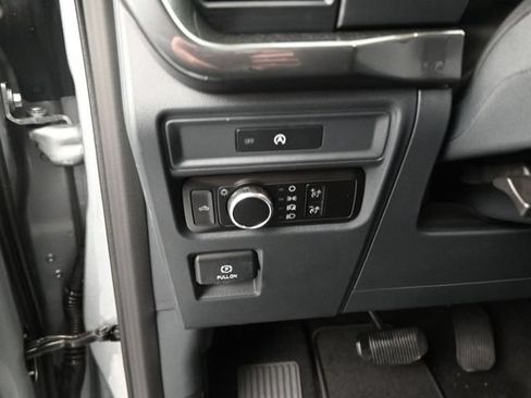 Used 2025 Ford F150 STX AWD/4WD image 11