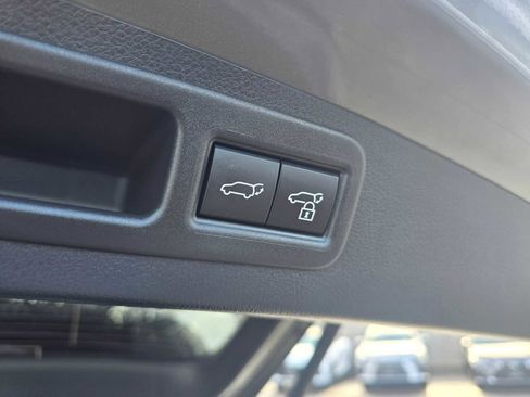 Certified 2026 Lexus RX 350h w/ Convenience Package image 18