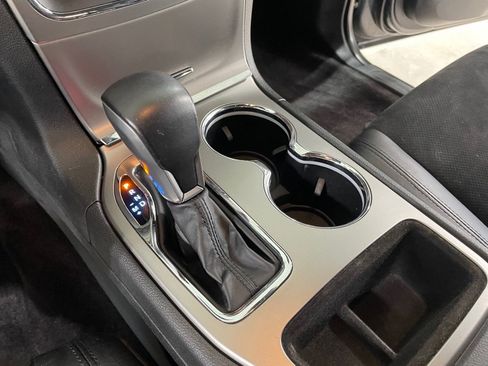 Used 2018 Jeep Grand Cherokee Altitude image 38