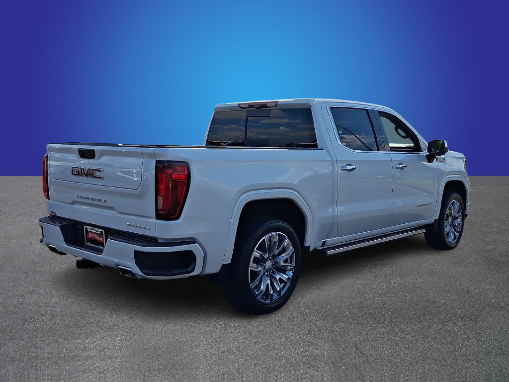 Used 2024 GMC Sierra 1500 Denali w/ Denali Reserve Package AWD/4WD image 4