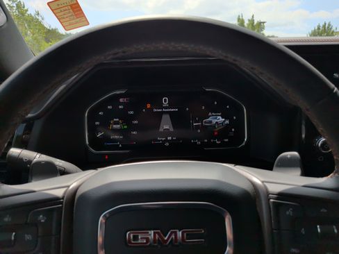 Used 2026 GMC Sierra 1500 AT4 w/ AT4 Premium Package AWD/4WD image 19