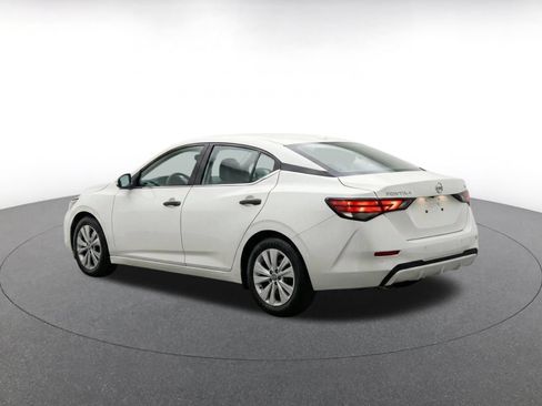 Used 2025 Nissan Sentra S FWD image 5