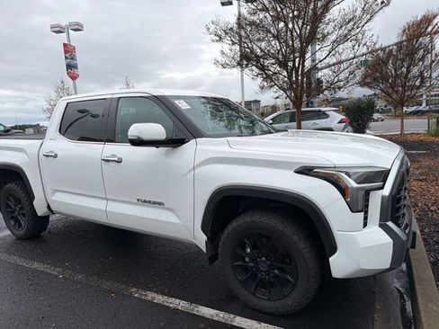Used 2022 Toyota Tundra Limited w/ TRD Off-Road Package image 3