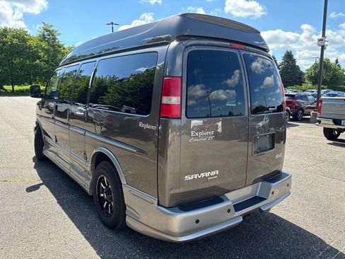 Used 2014 GMC Savana 1500 RWD image 4