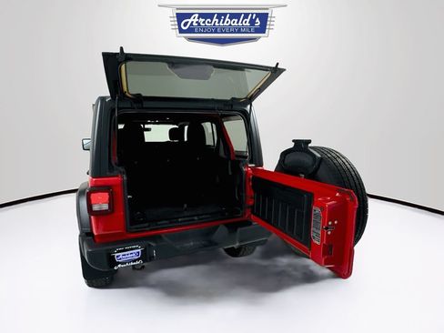 Used 2022 Jeep Wrangler Unlimited Sport AWD/4WD image 27
