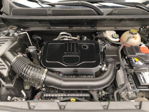 Used 2023 GMC Acadia SLT FWD image 30