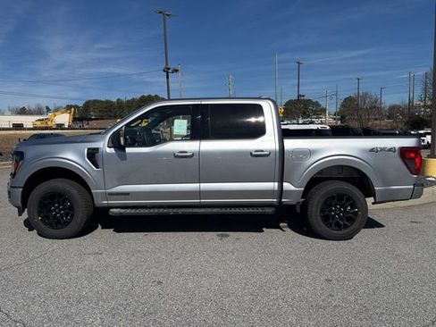 New 2026 Ford F150 XLT w/ Equipment Group 302A MID image 7