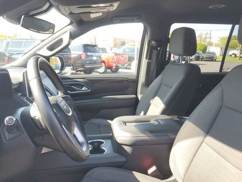 Used 2024 GMC Yukon SLE AWD/4WD image 17