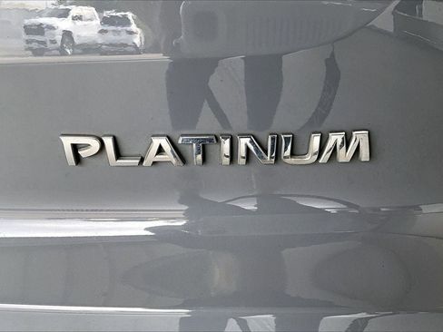 Used 2023 Nissan Pathfinder Platinum w/ Cargo Package image 9