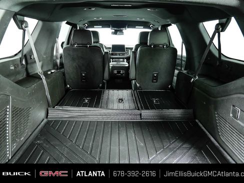 Used 2023 GMC Yukon XL SLT AWD/4WD image 67