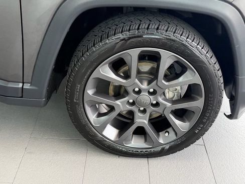 Used 2021 Jeep Compass Latitude w/ Driver Assistance Group FWD image 16
