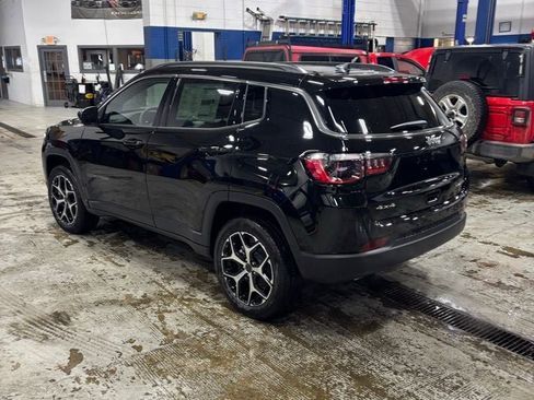 New 2026 Jeep Compass Limited w/ Sun, Sound & Navigation Group image 7