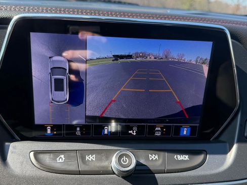 Used 2021 Chevrolet Blazer RS w/ Enhanced Convenience Package image 18