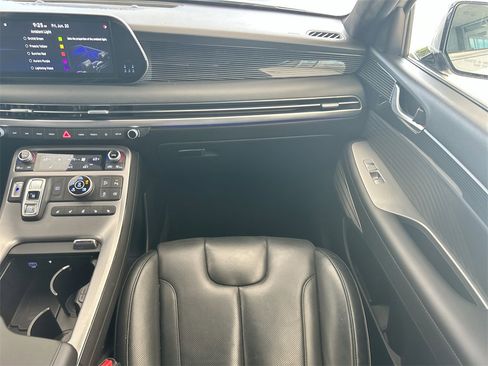 Used 2024 Hyundai Palisade Calligraphy image 51