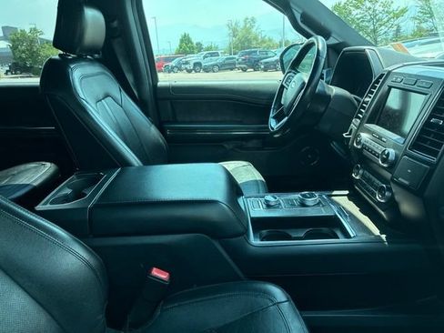 Used 2019 Ford Expedition Limited AWD/4WD image 5