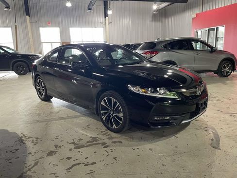 Used 2017 Honda Accord EX-L image 1