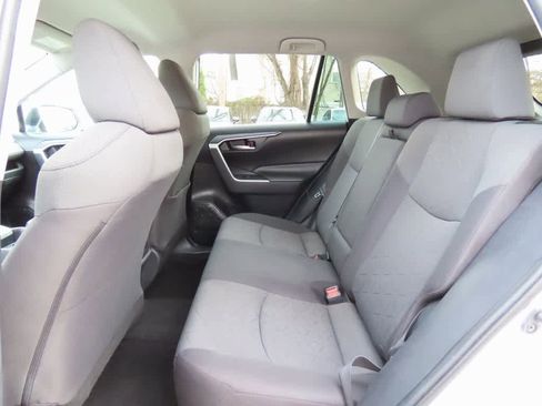 Used 2020 Toyota RAV4 XLE image 13