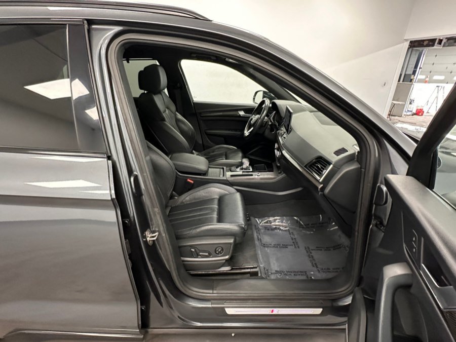 Used 2023 Audi SQ5 Prestige w/ Prestige Package AWD/4WD image 23