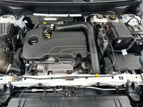 Used 2023 GMC Terrain SLE FWD image 26
