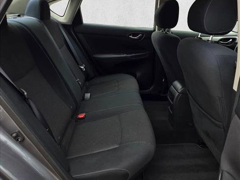 Used 2019 Nissan Sentra S image 17