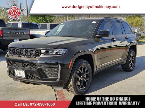 New 2026 Jeep Grand Cherokee Altitude RWD image 1
